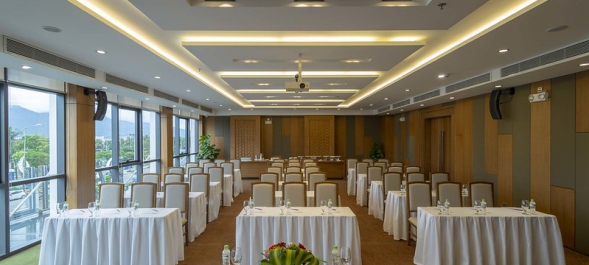 Top Da Nang hotels with the best conference rooms